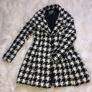 charlotte russe houndstooth coat